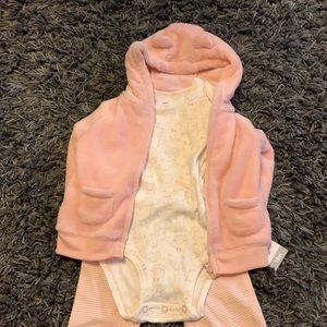 Carter’s Sweatshirt Set